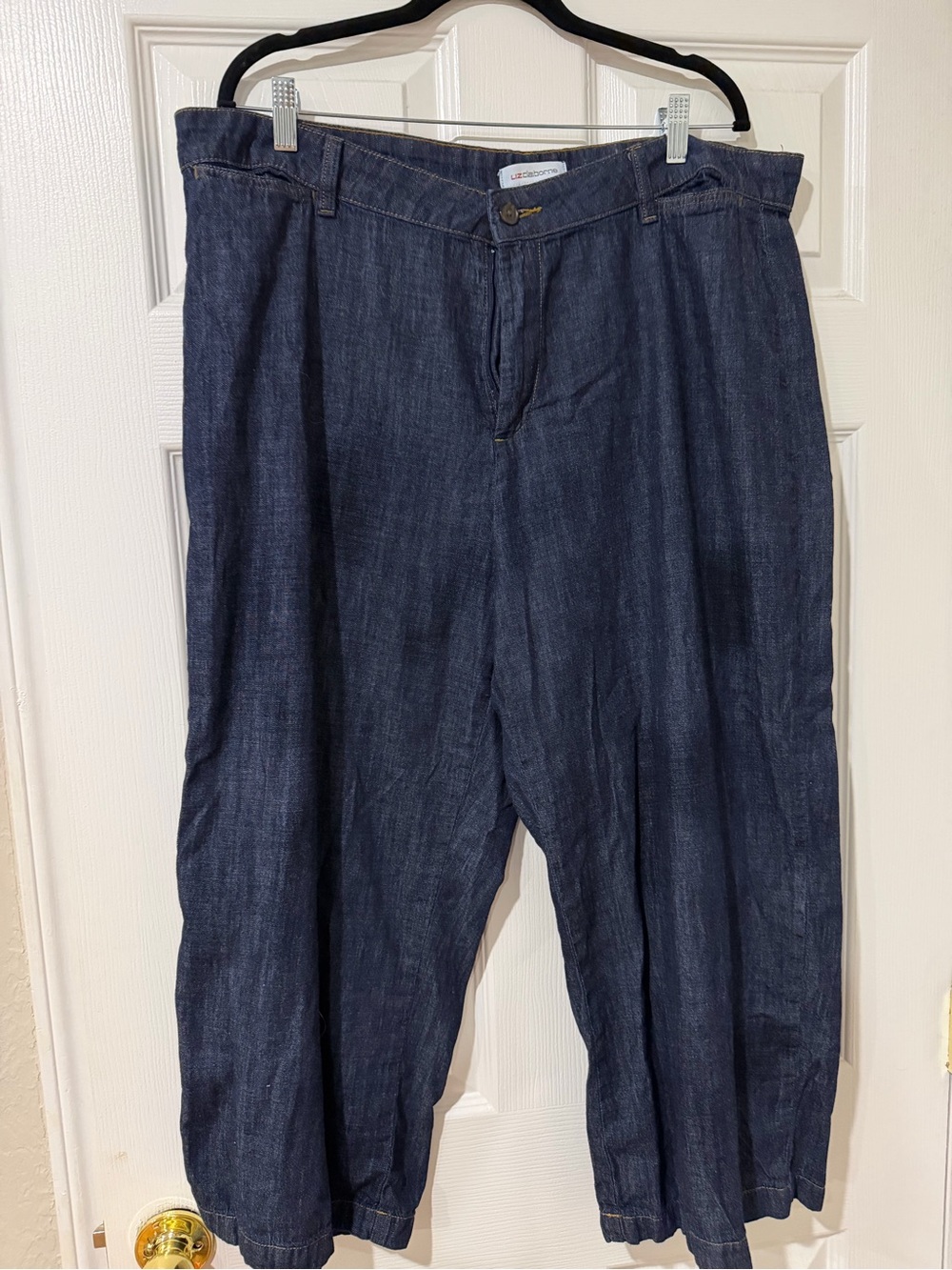 Liz Claiborne Dark Blue Cropped Women's Jeans